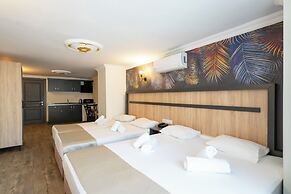 Piyes Otel