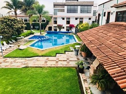 Hotel La Mansión