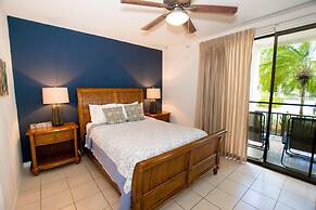 Ground-floor unit with terrace with direct access to pool in Coco