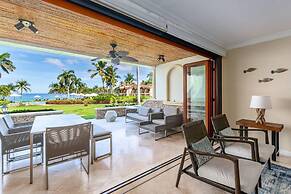 Spacious Open-Concept Condo with Stylish Design, Direct Beach Access &