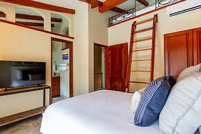 Spacious Open-Concept Condo with Stylish Design, Direct Beach Access &