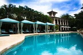 1-Bedroom Near Pool