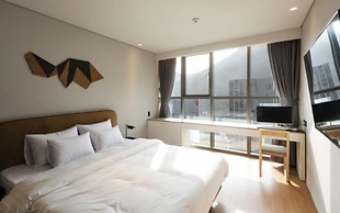 Hound Hotel Changwon - Jinhae Yongwon
