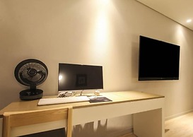 Hound Hotel Changwon - Jinhae Yongwon