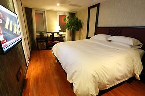 True Go Hotel