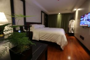 True Go Hotel
