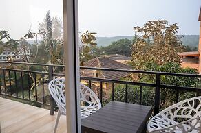 Aaria Hills