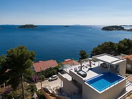 Villa Desire