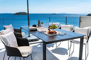 Villa Desire