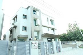 Hotel Kanishk