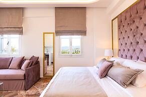 Pinelopi Beach Suites