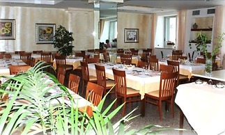 Sea Palace Hotel