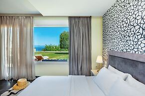 Sunny Villas Resort & Spa