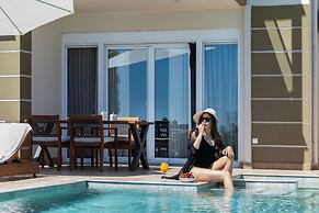 Sunny Villas Resort & Spa