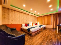 SUAO Backpackers