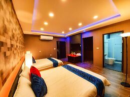 SUAO Backpackers