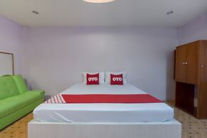 OYO 1070 Paradise Resort
