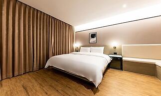 Hotel YaJa Masan Odong