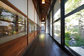 Uji Tea Inn