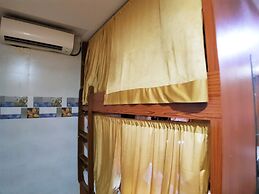 Hexa Ahlan Dorm - Hostel