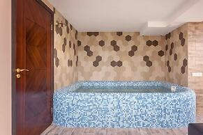 Marton Palace