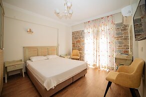 Yakamoz Otel