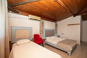 Yakamoz Otel