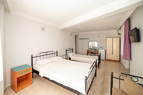 Yakamoz Otel