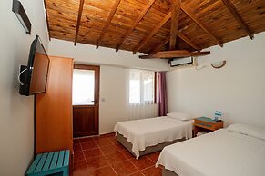 Yakamoz Otel