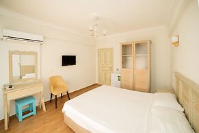 Yakamoz Otel