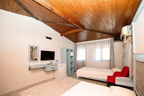 Yakamoz Otel