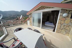 Villa with Majestic Views 1032