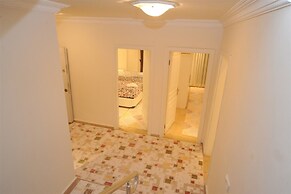 Villa with Majestic Views 1032