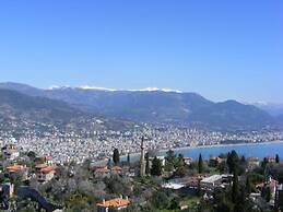 Villa with Majestic Views 1032