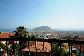 Villa with Majestic Views 1032