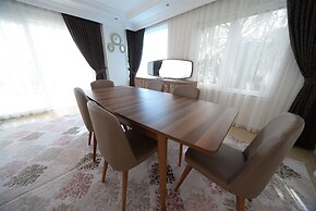 Villa with Majestic Views 1032
