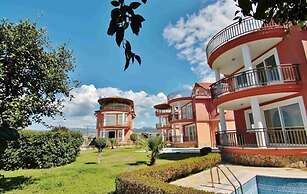 Villa with Majestic Views 1028