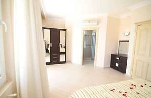 Villa with Majestic Views 1028