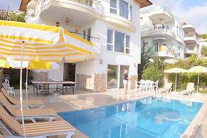 Villa with Majestic Views 1030