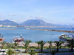 Villa in Alanya With Breathtaking Views 1035