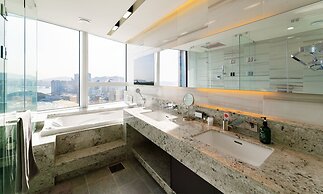 NEWCZ LCT RESIDENCE