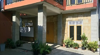 Bina Karya Guesthouse