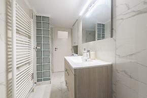Victoria Queens Suites Apartments