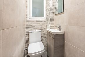 Athens Crystal Suites Apartments