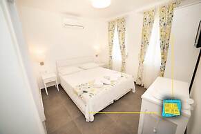 NİLİA BOZCAADA