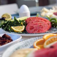 NİLİA BOZCAADA