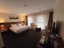 Valent Otel Business