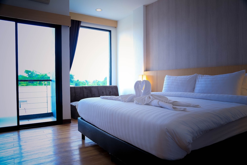 SR Boutique Hotel
