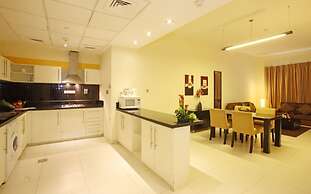 First Royal Hotel Apartment