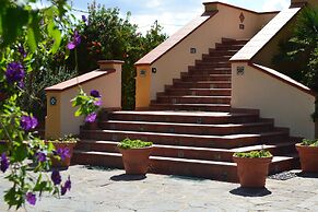 B b S Elia Villa Surrounded by Greenery Inside the Historic Dubini Par
